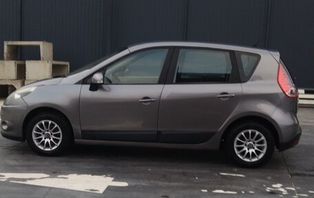 Renault Scenic III, 2009 год, 619 000 рублей, 2 фотография