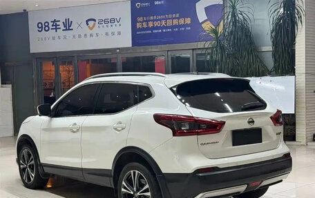 Nissan Qashqai, 2022 год, 1 850 013 рублей, 4 фотография