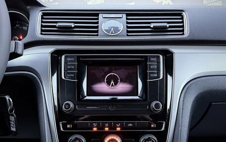 Volkswagen Passat B8 рестайлинг, 2017 год, 1 629 000 рублей, 16 фотография