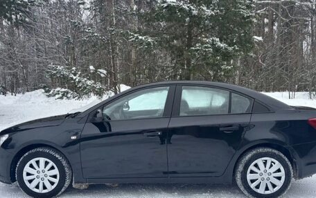 Chevrolet Cruze II, 2011 год, 635 000 рублей, 4 фотография