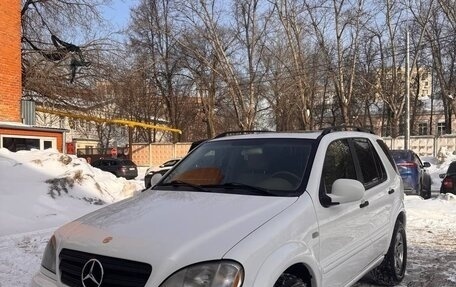 Mercedes-Benz M-Класс, 2000 год, 750 000 рублей, 8 фотография