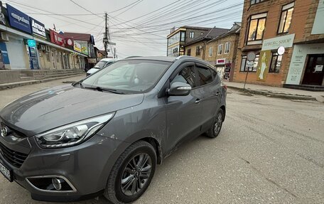Hyundai ix35 I рестайлинг, 2013 год, 1 350 000 рублей, 2 фотография