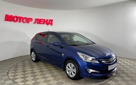 Hyundai Solaris II рестайлинг, 2015 год, 1 020 000 рублей, 3 фотография