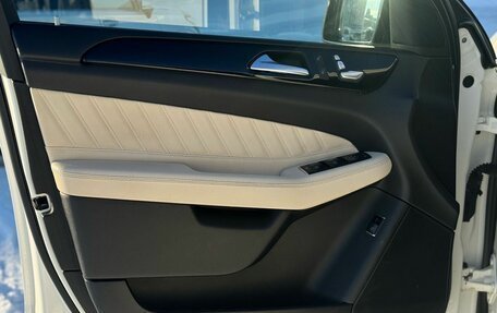 Mercedes-Benz GLE Coupe, 2017 год, 4 500 000 рублей, 13 фотография