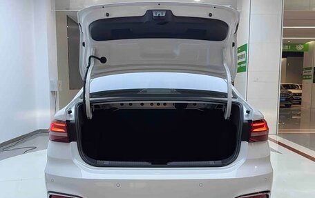 Volkswagen Lavida, 2023 год, 1 565 000 рублей, 3 фотография