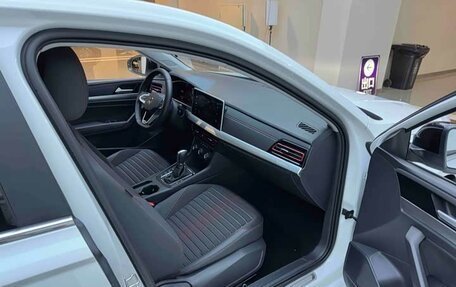 Volkswagen Lavida, 2023 год, 1 565 000 рублей, 13 фотография