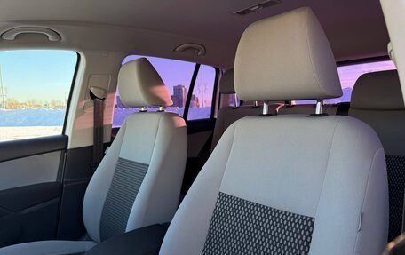 Volkswagen Tiguan I, 2011 год, 937 000 рублей, 14 фотография