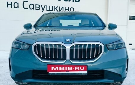 BMW 5 серия, 2023 год, 6 575 000 рублей, 3 фотография