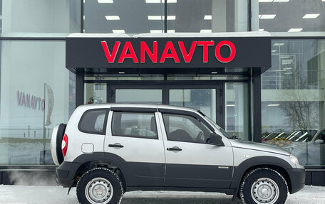 Chevrolet Niva I рестайлинг, 2016 год, 640 000 рублей, 4 фотография