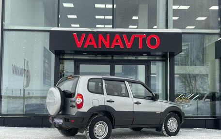 Chevrolet Niva I рестайлинг, 2016 год, 640 000 рублей, 5 фотография