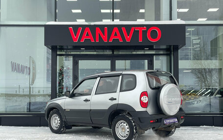 Chevrolet Niva I рестайлинг, 2016 год, 640 000 рублей, 7 фотография