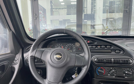 Chevrolet Niva I рестайлинг, 2016 год, 640 000 рублей, 14 фотография