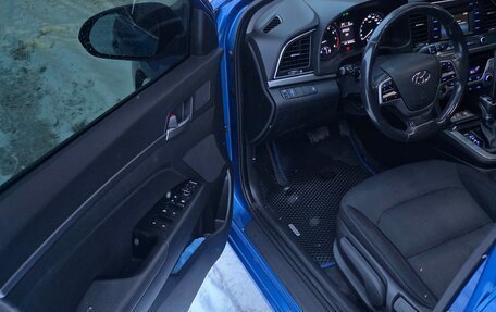 Hyundai Elantra VI рестайлинг, 2017 год, 1 632 000 рублей, 6 фотография