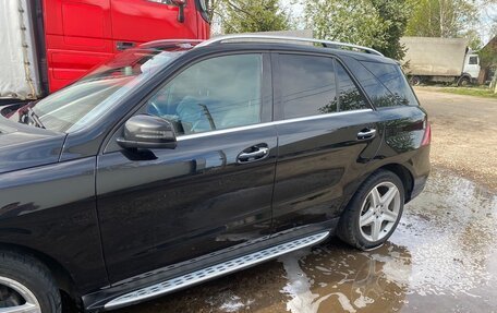 Mercedes-Benz M-Класс, 2012 год, 1 750 000 рублей, 5 фотография