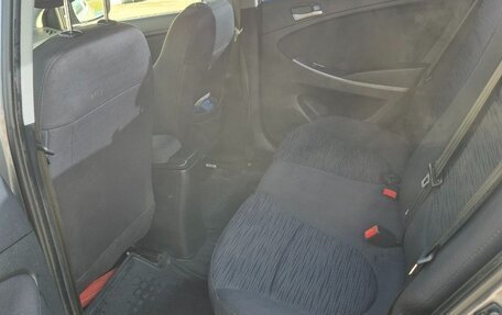 Hyundai Solaris II рестайлинг, 2015 год, 990 000 рублей, 10 фотография