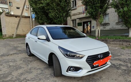 Hyundai Solaris II рестайлинг, 2019 год, 1 650 000 рублей, 3 фотография