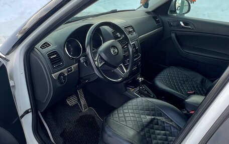 Skoda Yeti I рестайлинг, 2015 год, 1 480 000 рублей, 7 фотография