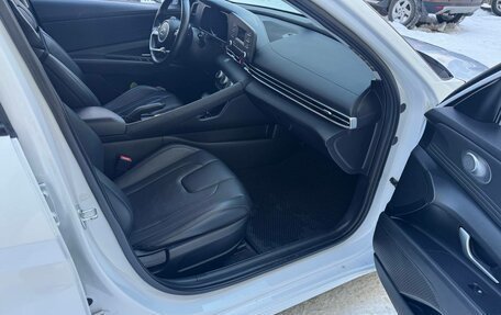 Hyundai Avante, 2020 год, 1 950 000 рублей, 3 фотография