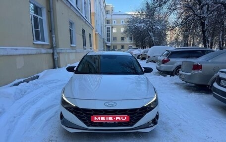 Hyundai Avante, 2020 год, 1 950 000 рублей, 9 фотография