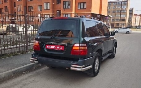 Toyota Land Cruiser 100 рестайлинг 2, 1998 год, 2 450 000 рублей, 16 фотография
