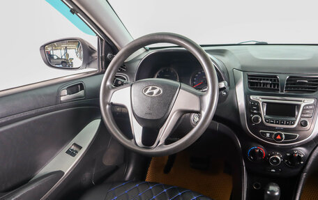 Hyundai Solaris II рестайлинг, 2016 год, 669 000 рублей, 13 фотография