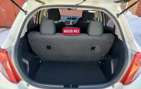 Toyota Vitz, 2012 год, 895 000 рублей, 7 фотография