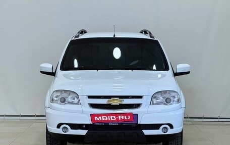 Chevrolet Niva I рестайлинг, 2014 год, 617 000 рублей, 3 фотография