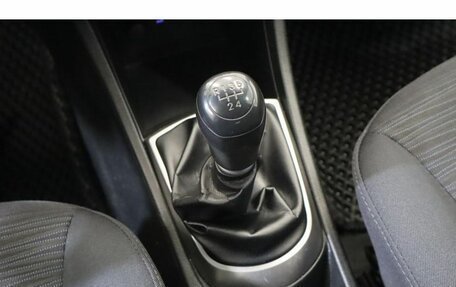 Hyundai Solaris II рестайлинг, 2015 год, 647 400 рублей, 11 фотография