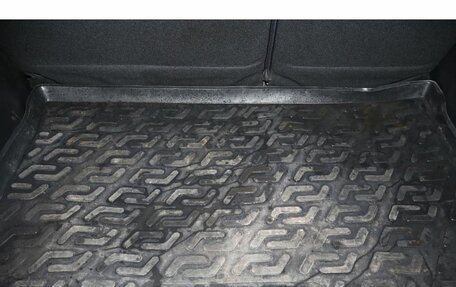 Hyundai Solaris II рестайлинг, 2015 год, 647 400 рублей, 13 фотография