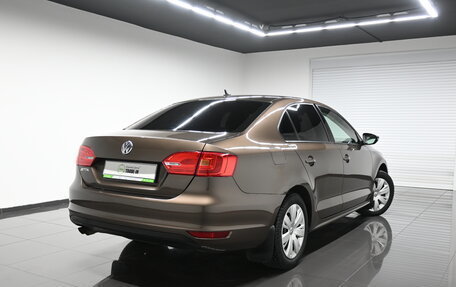 Volkswagen Jetta VI, 2012 год, 1 095 000 рублей, 2 фотография