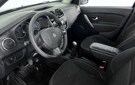 Renault Logan II, 2015 год, 990 000 рублей, 9 фотография