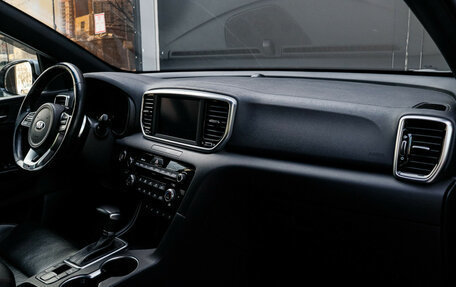 KIA Sportage IV рестайлинг, 2020 год, 2 750 000 рублей, 7 фотография