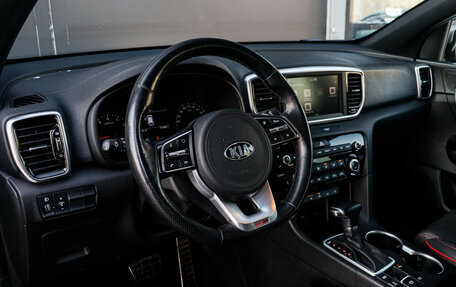 KIA Sportage IV рестайлинг, 2020 год, 2 750 000 рублей, 14 фотография