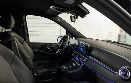 Mercedes-Benz V-Класс, 2024 год, 18 050 000 рублей, 17 фотография