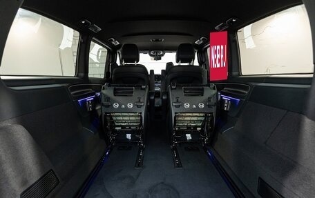 Mercedes-Benz V-Класс, 2024 год, 18 050 000 рублей, 22 фотография