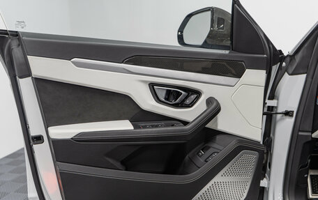 Lamborghini Urus I, 2020 год, 24 490 000 рублей, 30 фотография