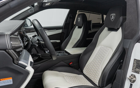 Lamborghini Urus I, 2020 год, 24 490 000 рублей, 25 фотография