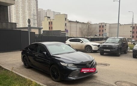 Toyota Camry, 2019 год, 2 770 000 рублей, 6 фотография