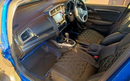 Honda Fit III, 2015 год, 1 050 000 рублей, 10 фотография