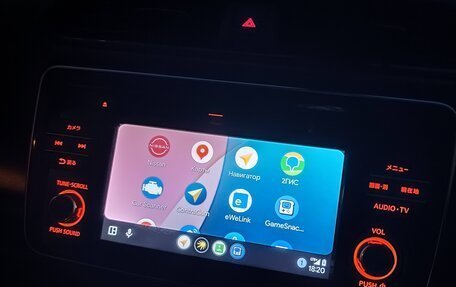 Nissan Leaf II, 2018 год, 1 400 000 рублей, 7 фотография