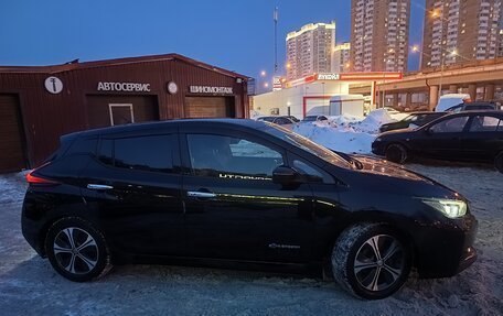Nissan Leaf II, 2018 год, 1 400 000 рублей, 17 фотография