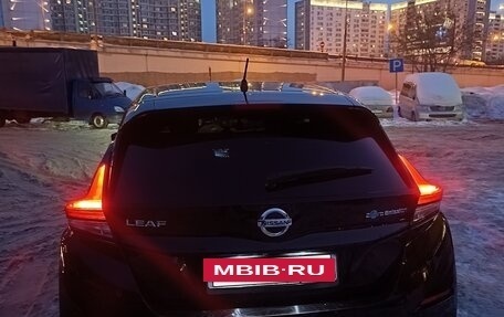 Nissan Leaf II, 2018 год, 1 400 000 рублей, 18 фотография