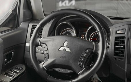 Mitsubishi Pajero IV, 2012 год, 1 980 000 рублей, 10 фотография