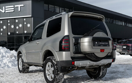 Mitsubishi Pajero IV, 2007 год, 1 445 000 рублей, 4 фотография