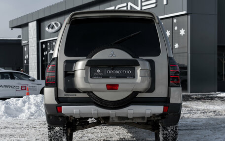 Mitsubishi Pajero IV, 2007 год, 1 445 000 рублей, 6 фотография