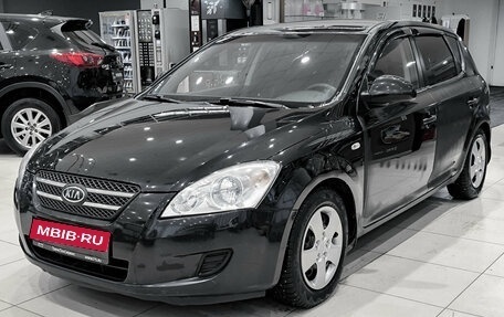KIA cee'd I рестайлинг, 2008 год, 650 000 рублей, 1 фотография