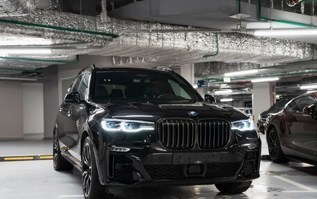 BMW X7, 2021 год, 7 990 000 рублей, 1 фотография