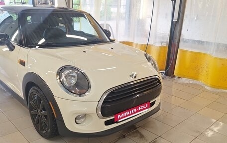 MINI Hatch, 2019 год, 2 фотография