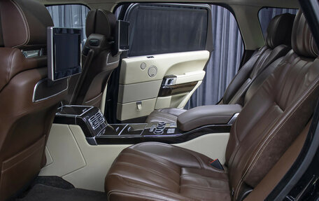 Land Rover Range Rover IV рестайлинг, 2016 год, 5 300 000 рублей, 11 фотография