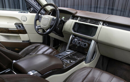 Land Rover Range Rover IV рестайлинг, 2016 год, 5 300 000 рублей, 10 фотография